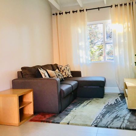 Kilkenny Cottages 2 Bedroom Unit Johannesburg Bagian luar foto