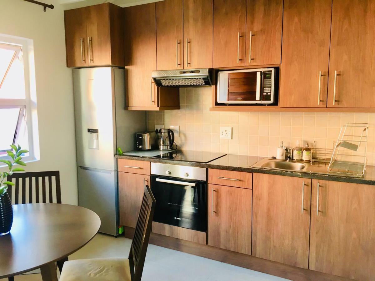 Kilkenny Cottages 2 Bedroom Unit Johannesburg Bagian luar foto